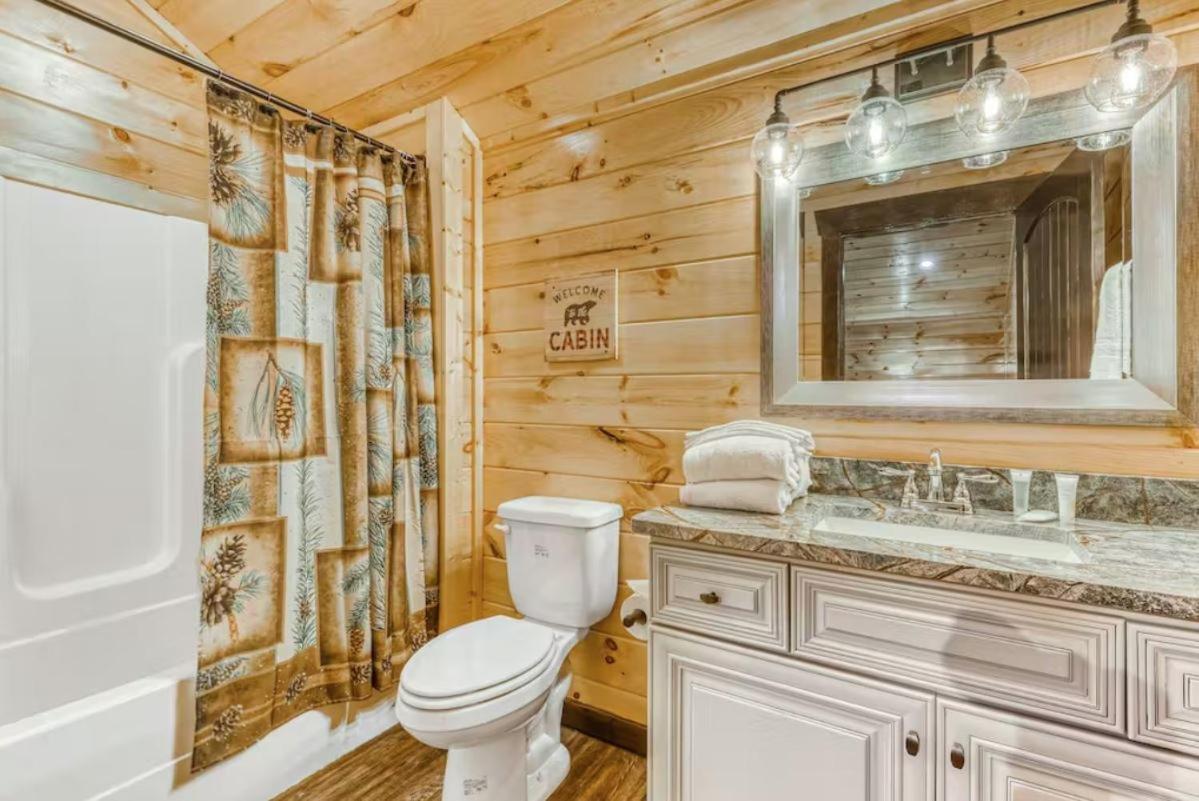 The Great Dogwood Manor By Stony Brook Cabins Gatlinburg Exteriör bild