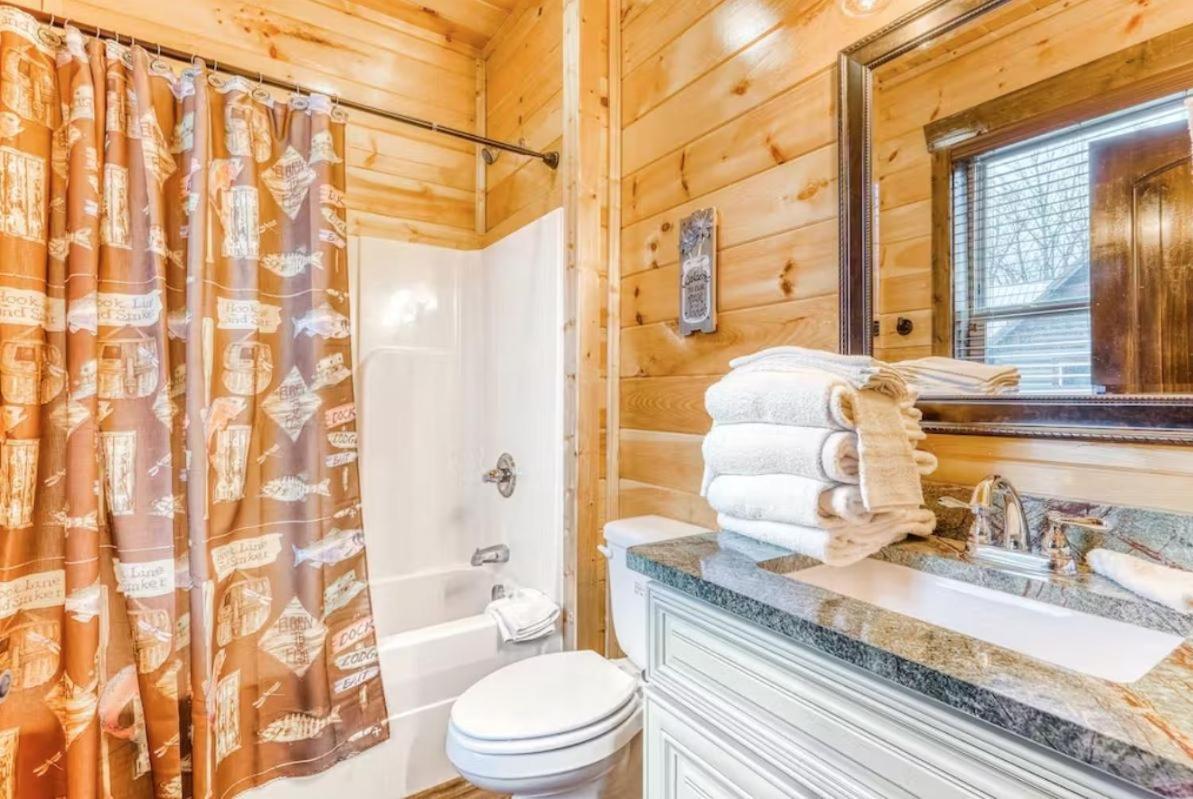 The Great Dogwood Manor By Stony Brook Cabins Gatlinburg Exteriör bild