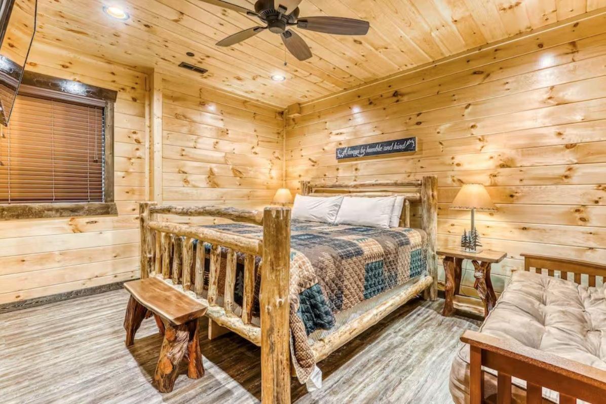 The Great Dogwood Manor By Stony Brook Cabins Gatlinburg Exteriör bild